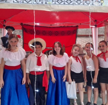 MUESTRA CULTURAL DE NACIONES