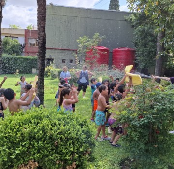 JARDIN FELIZ EN CAMPAMENTO